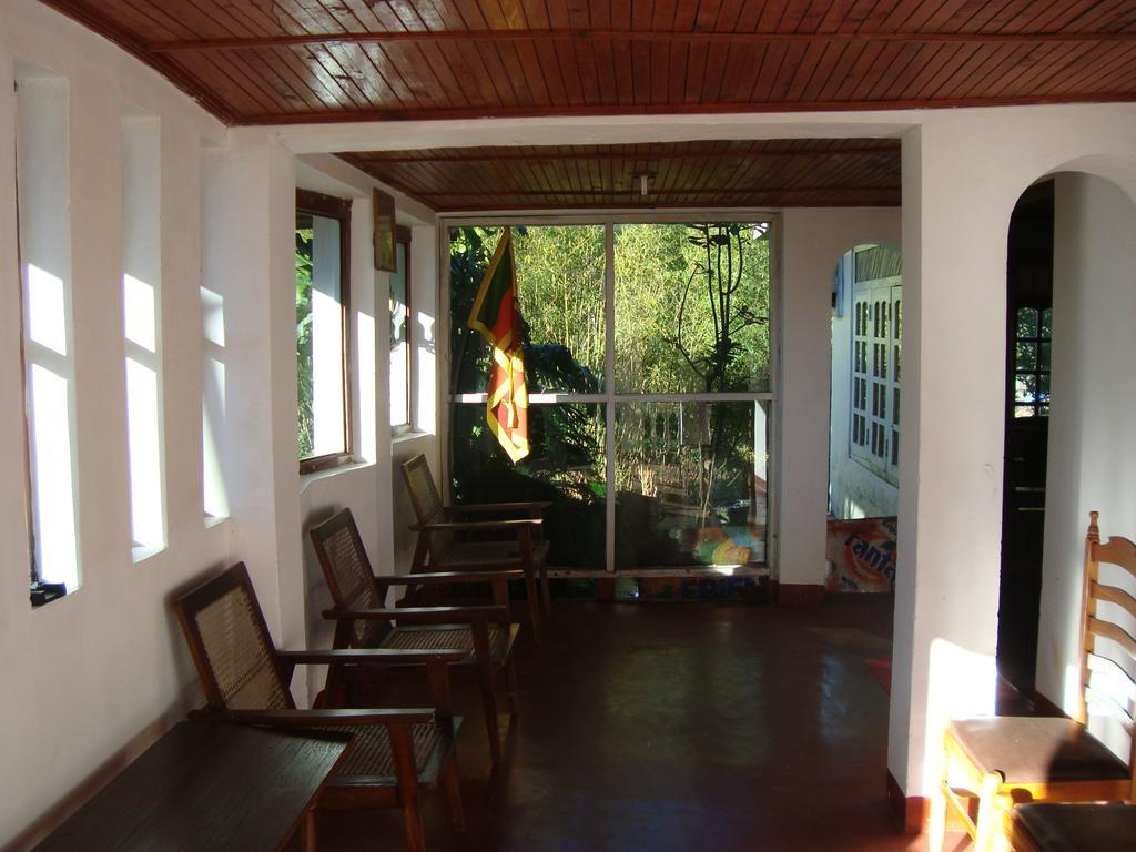 Andrews Hostel ヌワラ・エリヤ エクステリア 写真